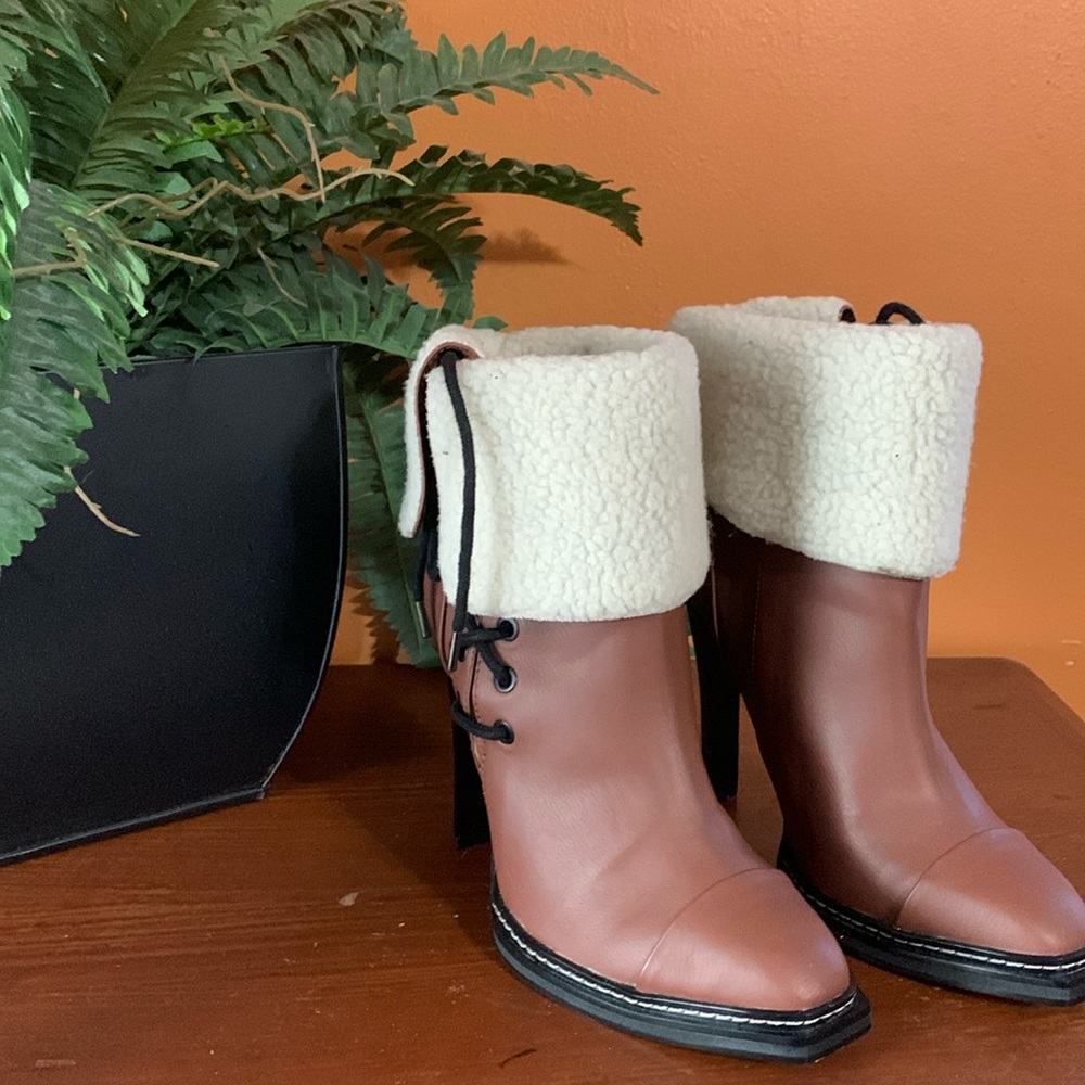 !NEW! GX by Gwen Stefani faux shearling brown booties size 8